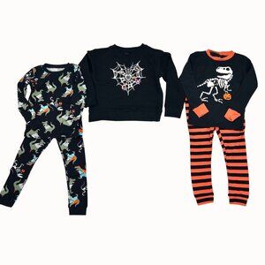5 PC LOT 4T/XS HALLOWEEN PJS & SWEATSHRT DINOSAUR PIRATE SPIDERWEB SKELETON GLOW